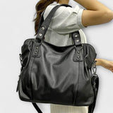 Lora. - Elegant Hobo Shoulder Bag