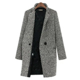 Alida – Classic coat with textured pattern