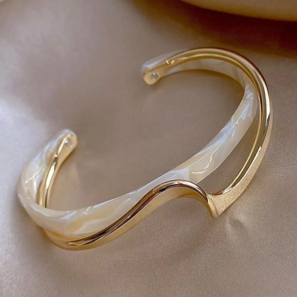 Elegant Golden Bracelet with White Opal